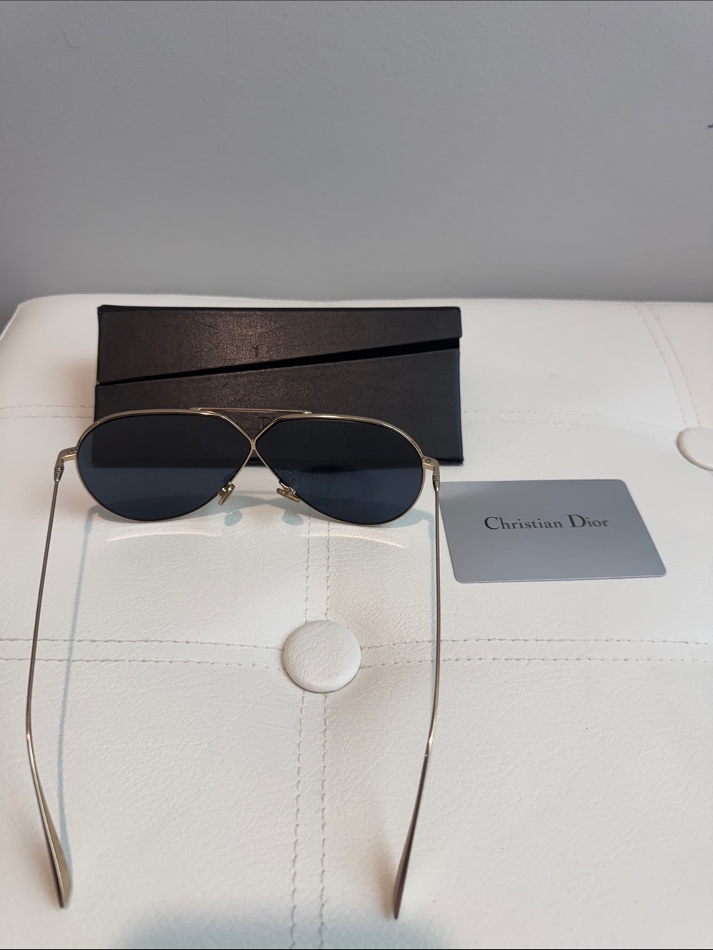 Dior Gold Metal Aviator Sunglasses with Black Lenses - Picture 2 of 7